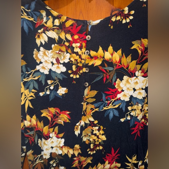 Maternity Tunic - Picture 5 of 5